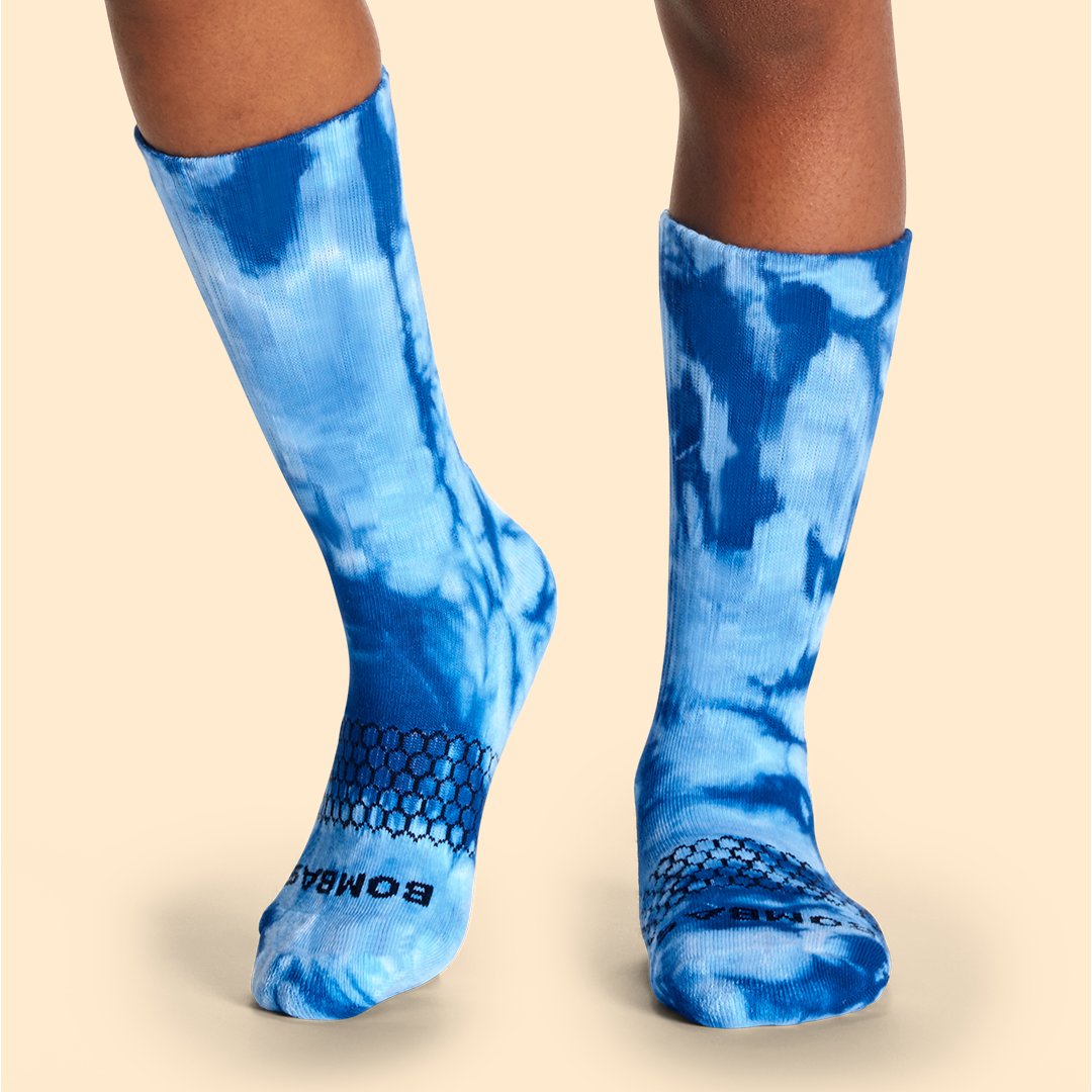 Bombas on Twitter: "True to tie dye fashion, no two Bombas Tie Dye socks  are quite the same. They're like super-comfortable psychedelic snowflakes  that you wear on your feet. Get a pair