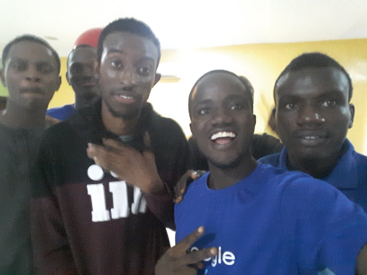 _wjbright's tweet image. Code session with @tomiiide of Planet Nest. #SuperiorEngineer 
Thanks for the lessons, it was awesome. 

#gdgfuta #io18extended