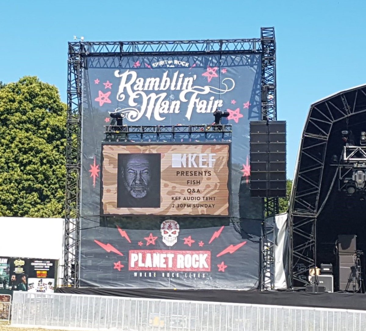 FishDerekDick's tweet image. If you are coming along to @RamblinManFair tomorrow, don&apos;t miss Piers Hernu and I talking about my new Fish Digital Collection and more at 2.30pm in the @KEFAudio tent. #Fish #RamblinMan