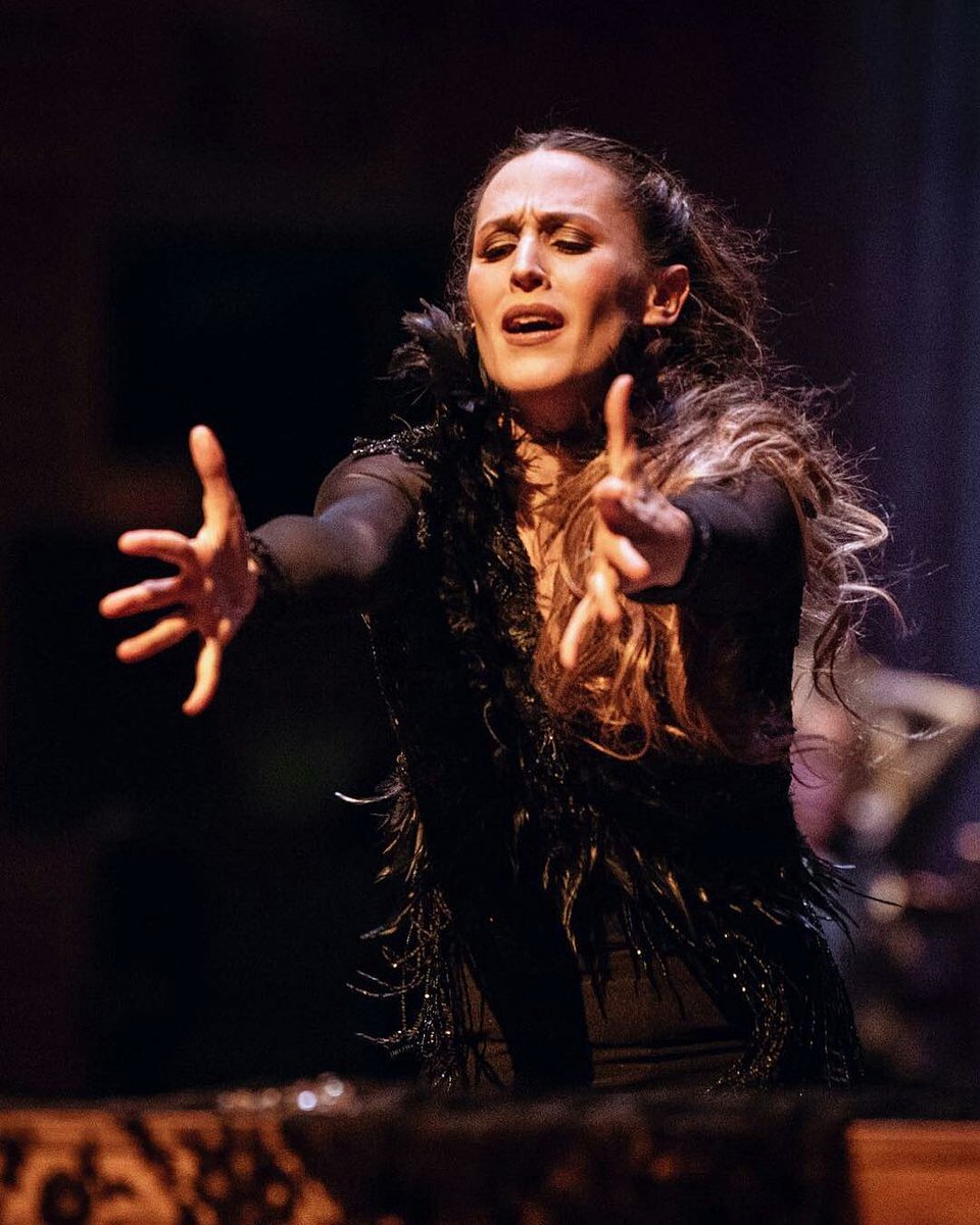 4GASC's tweet image. Regrann from @siudygarrido  -  #AmorBrujo
📸: @omarcruzphoto - #regrann