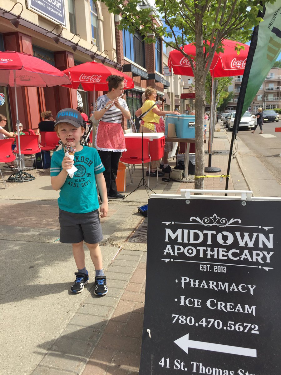 Shopstalbert1st's tweet photo. Another great reason to come ⁦@PerronDistrict⁩ on a Saturday! ⁦@StAlbertMarket⁩ #iloveicecream https://t.co/DS8L6j1dEK