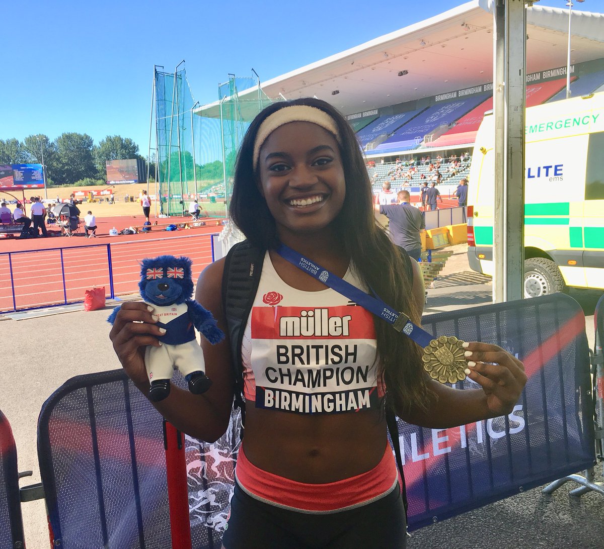 “I feel like I’m in a dream. Everything that I wanted to happen, happened. I’m just overwhelmed. “To do a huge PB AND get the European standard AND break the under 23 record, I’m super happy with that.” #BritishChamps Triple Jump champion @NaomiOgbeta