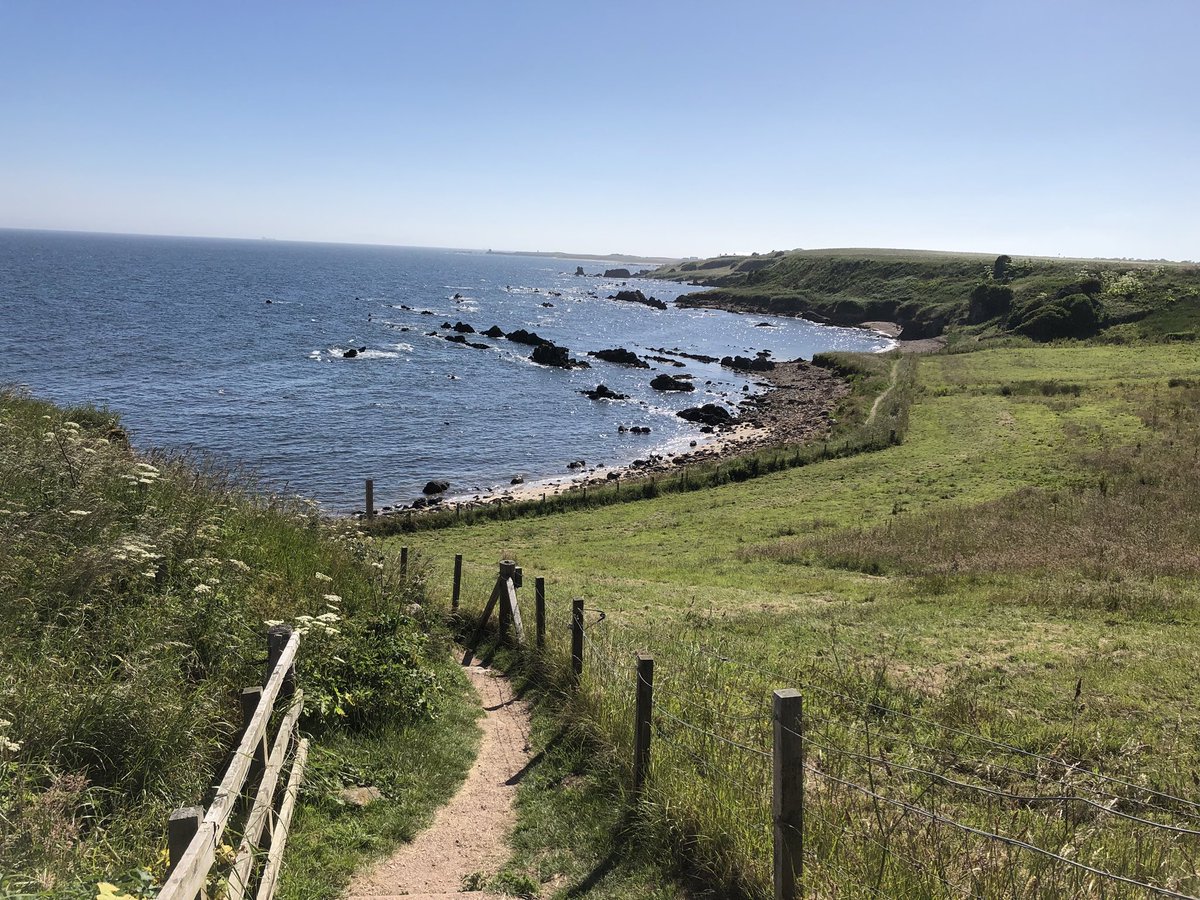 East_Tweets's tweet photo. Home for the next week! #holidays #scotland #stmonans https://t.co/StqzaigJPM