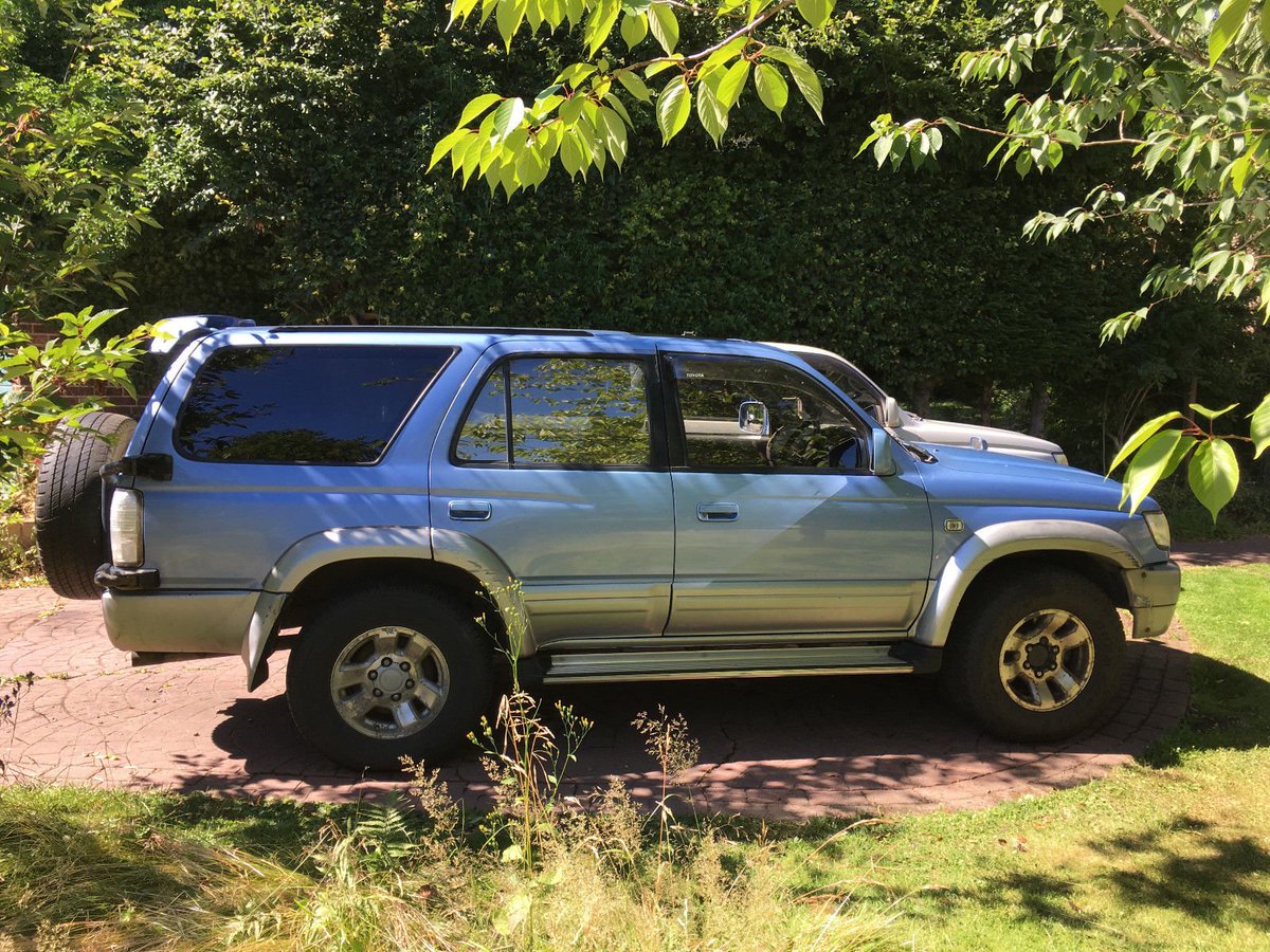 Toyota Hilux Surf 1996 Mobil Motor Terbaru Berita Review Panduan Membali Gambar Dan Lebih