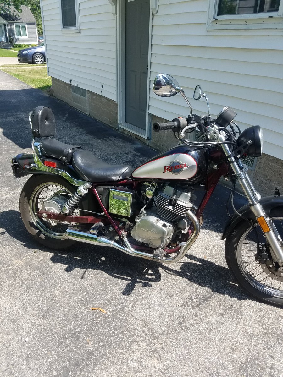 berensboy's tweet photo. The rebel is looking nice! https://t.co/TbXJ1isASO