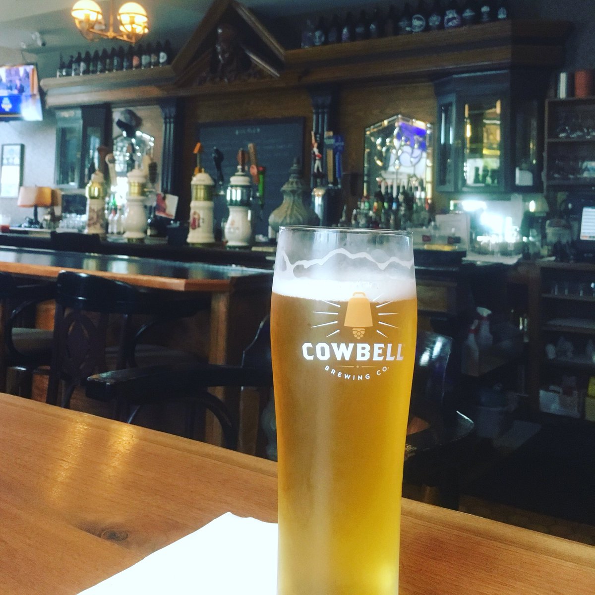 13 food&beverage (@cafe13mainst) on Twitter photo Itās nice and cool inside! <a href="/CowbellBrewing/">Cowbell Brewing Co.</a> paradise lime wit. @GaltOnTheGrand <a href="/OntCraftBrewers/">Ontario Craft Brewers</a> Itās nice and cool inside! <a href="/CowbellBrewing/">Cowbell Brewing Co.</a> paradise lime wit. @GaltOnTheGrand <a href="/OntCraftBrewers/">Ontario Craft Brewers</a>