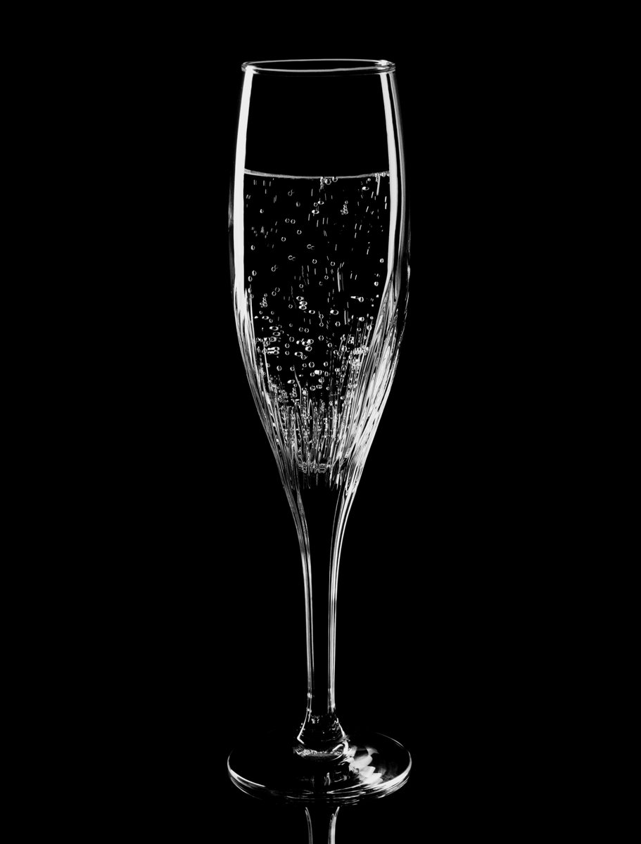 Solo una. Only one facebook.com/dumarisbriosop… #champagne  #champagneglasses  #champagnelovers #blackandwhite  #bubble  #cristal  #dumarisbrioso  #park  #celebrities  #coctails  #only1 #champagnelife  #champagnetime #champagnener #Argentina #DiMaria #blackandwhitephoto #blackandwhite