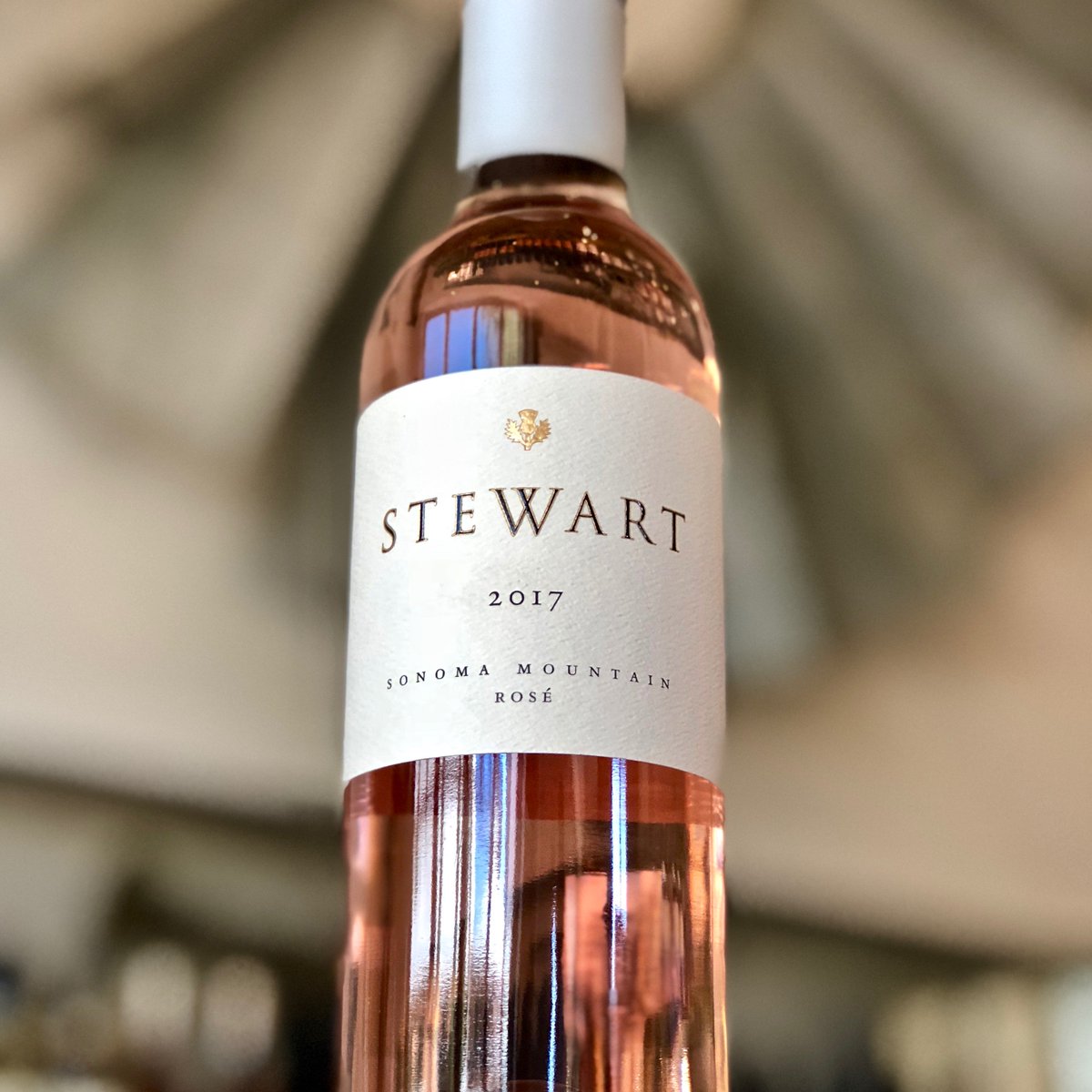 Superb wine for a heat wave: <a href="/stewartcellars/">Stewart Cellars</a> Sonoma Mountain #rosé of Pinot Gris and Pinot Noir. Love the mouthfeel. You can buy a half bottle in the #Yountville tasting room and enjoy it in the courtyard, on its own or with lunch from <a href="/SouthsideNapa/">Southside Napa</a>'s #southsideyountville.