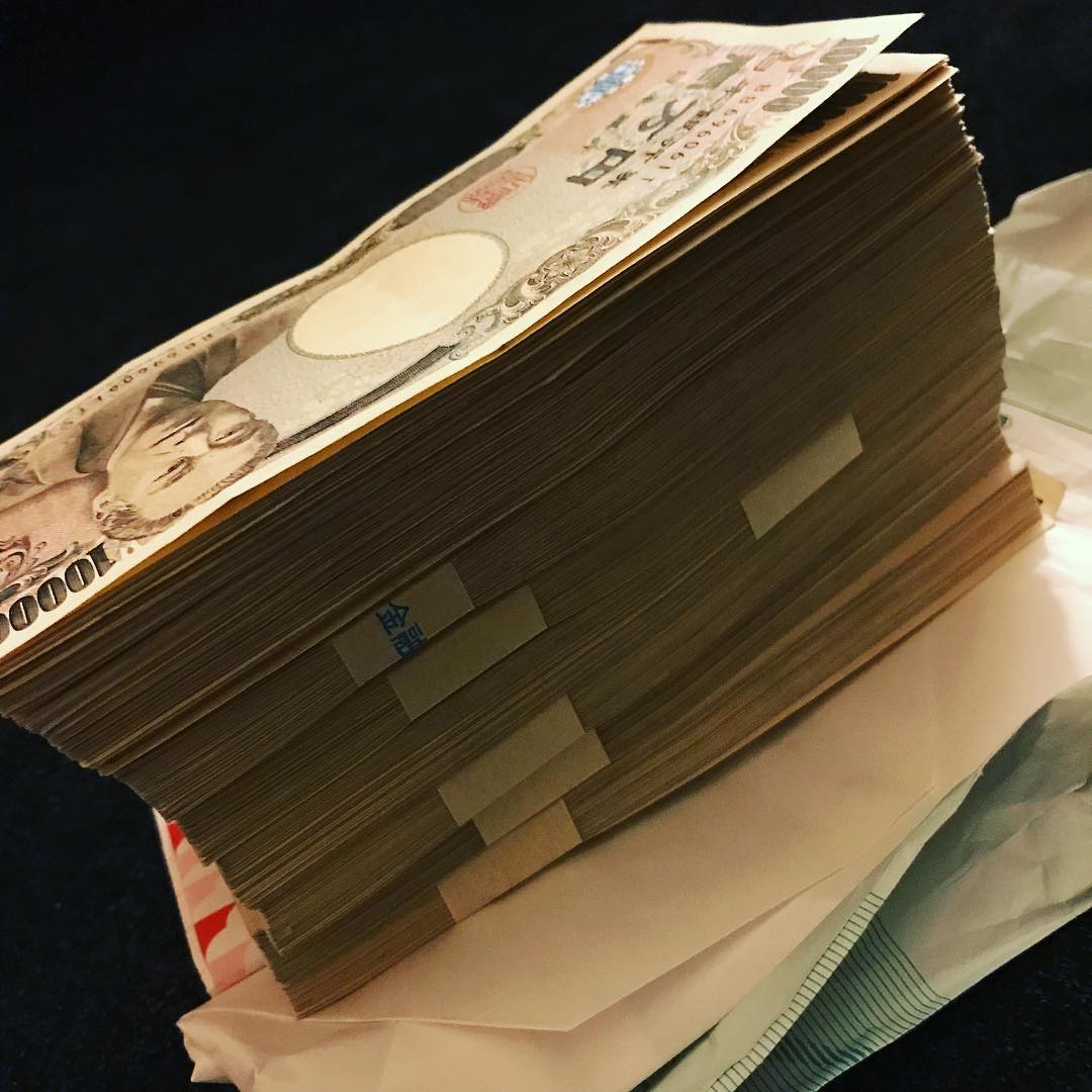 htk9731's tweet photo. 人の言う事を馬鹿にしてチャンスを逃すことは愚か者のする事です。
ID→sbaank

#副業  #おこづかい

返信→ @afinalphisre https://t.co/ZrnfYynCuW