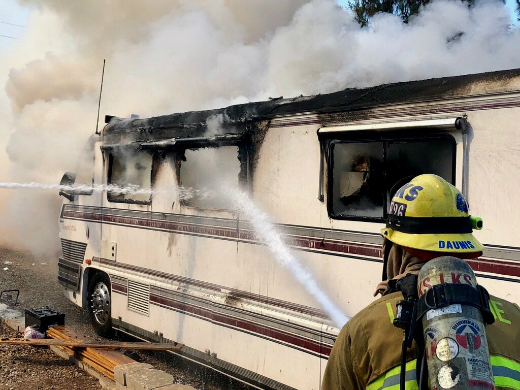 LakesideFire's tweet image. Lakeside Engines 1 &amp;amp; 3 assisted @SanMiguelFire with a motorhome fire this morning in unincorporated El Cajon. #AutomaticAid #Teamwork #LKSE1 #LKSE3