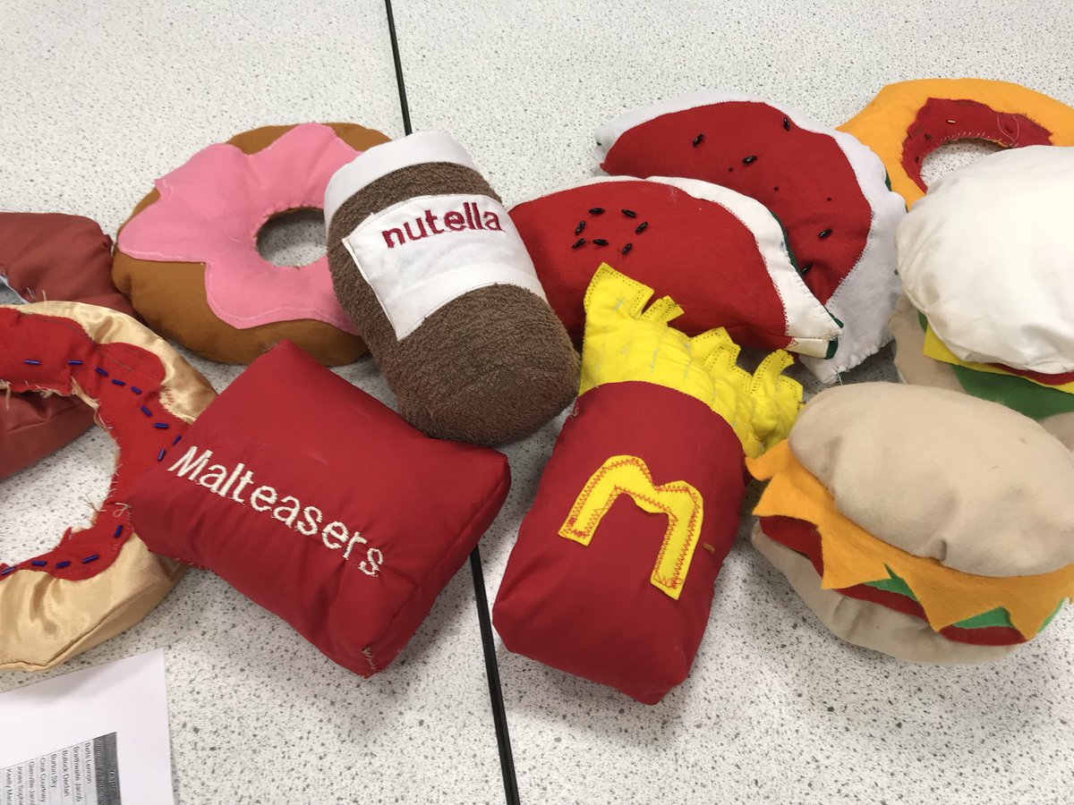maletlambertDT's tweet photo. Year 7 felt food project! #dandt #textiles https://t.co/IxVEts5MZQ