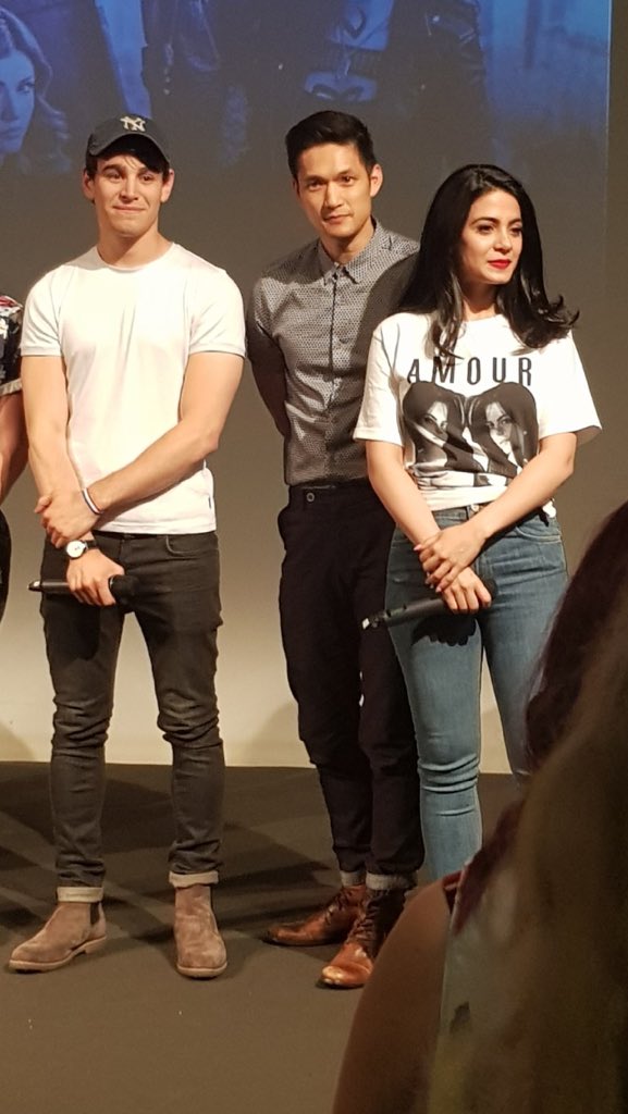 hernameisjenn_'s tweet image. IM&apos;

#Sizzy #SaveShadowhunters #THOS2