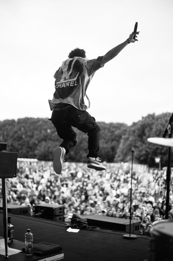 the floor is malibu nights