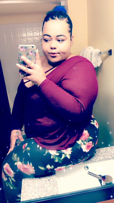 Queen B’s pics and videos