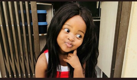 H2Minnie's tweet image. #WTFTumi heh I wonder what's in akas instagram dm😂😂😂😂