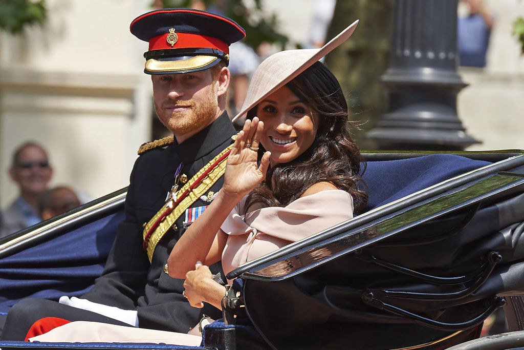 Watch Prince Harry Save Meghan Markle From a Fall Like, Well, a Prince glmr.co/DBIG8TA https://t.co/jywV6T7eD8