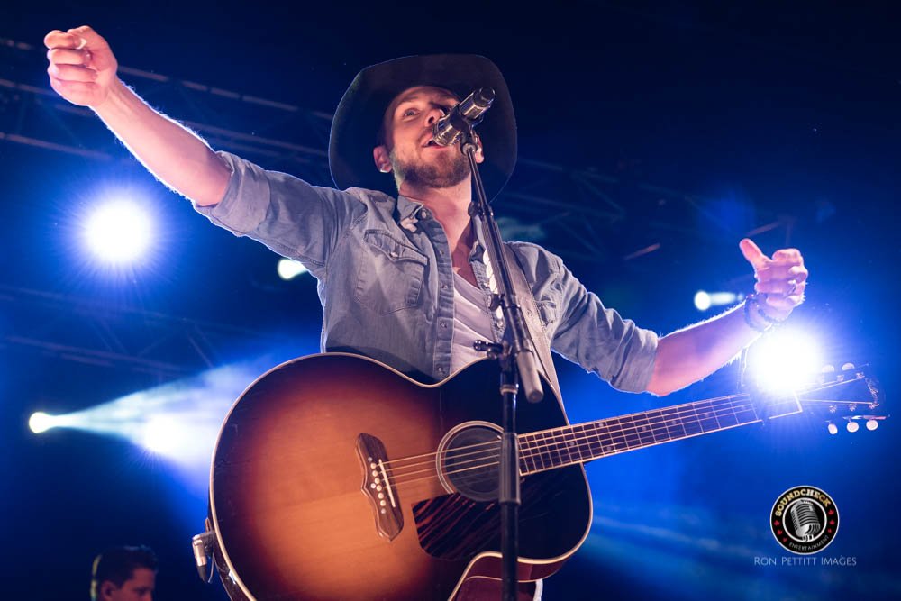 RW_Whiskey's tweet photo. Retweeted Sound Check Ent. (@SoundCheckBlg):

Day two shatters records as @BrettKissel rocked the main stage at @FestCountryLotb along with @RW_Whiskey @MatthsLang and @EricEthridge #WeLoveLive #FCL2018 https://t.co/0luuuU3Ld7 https://t.co/NwLW3xjvTd