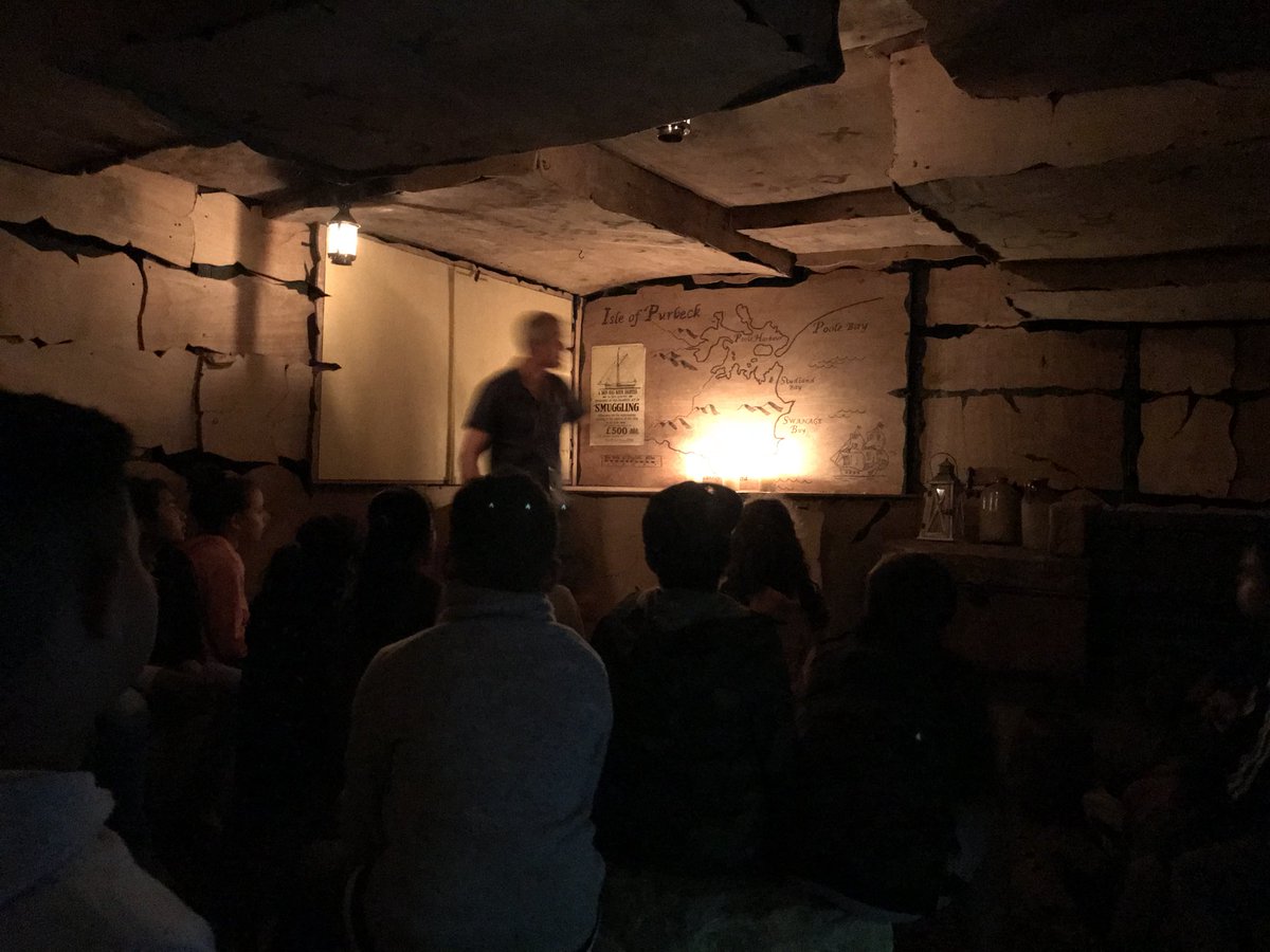 virginiaprim1's tweet photo. Tonight Year 5 visited a smuggler’s cave! They learnt about the history of local smugglers and how they hid their loot in some unexpected places. #SmugglersCave #history https://t.co/oLEc8hTdxy