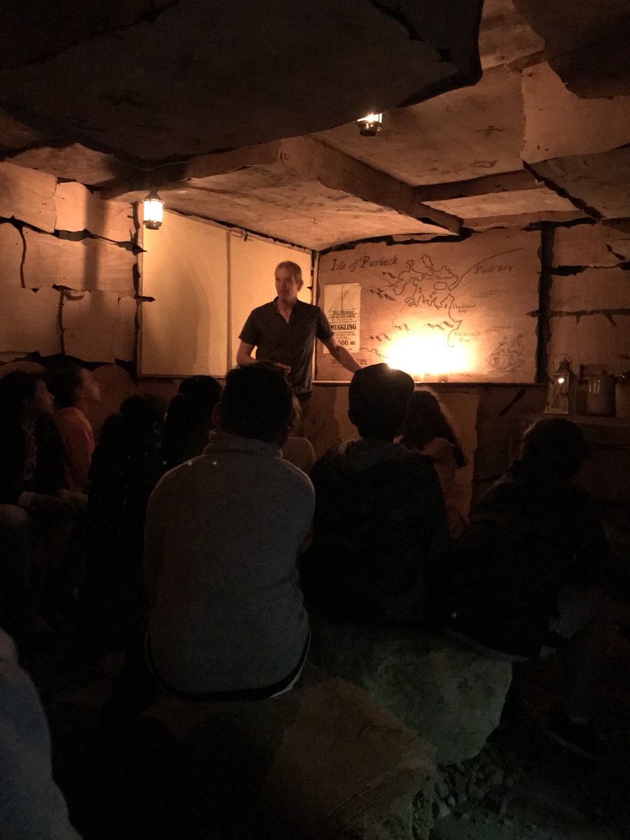 virginiaprim1's tweet photo. Tonight Year 5 visited a smuggler’s cave! They learnt about the history of local smugglers and how they hid their loot in some unexpected places. #SmugglersCave #history https://t.co/oLEc8hTdxy