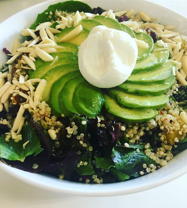 Happy Fathers Day 🤗 • • • #holidays #happyfathersday #healthybitea #healthconscious #quinoasalad #quinoabowl #quinoa #goldenbeets #avocado #avocuddle #foodie #sffoodie #instagood #foodofsf #sflunch #vegetarianlunch #lunchbox #sfcafe #robinscafe #coffeeshop #coffeegoodness #fo