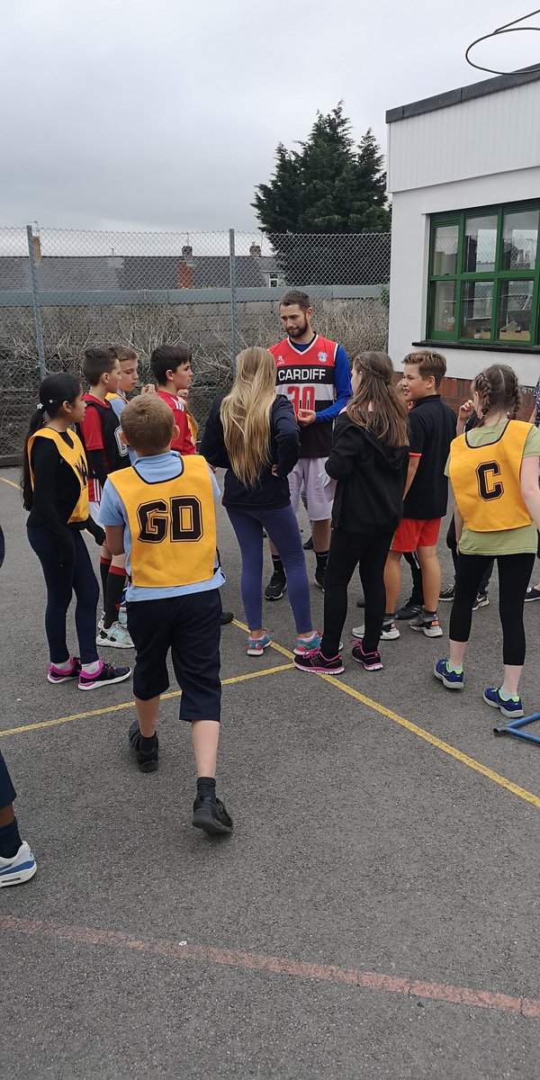 Year5StJos's tweet photo. We are so lucky to have had a basketball player visit our school to teach us some skills today... Diolch Jon Thorne @BasketballWales #healthylivingweek #healthyandconfident @StJosPrimary https://t.co/kXwbYhzhz3