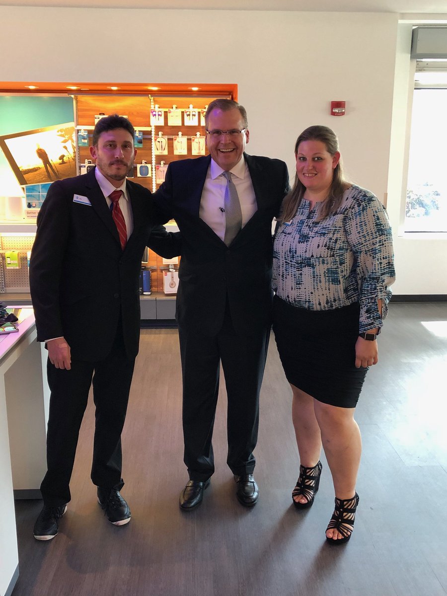 3OKEECHOBEE_STORE tweet media