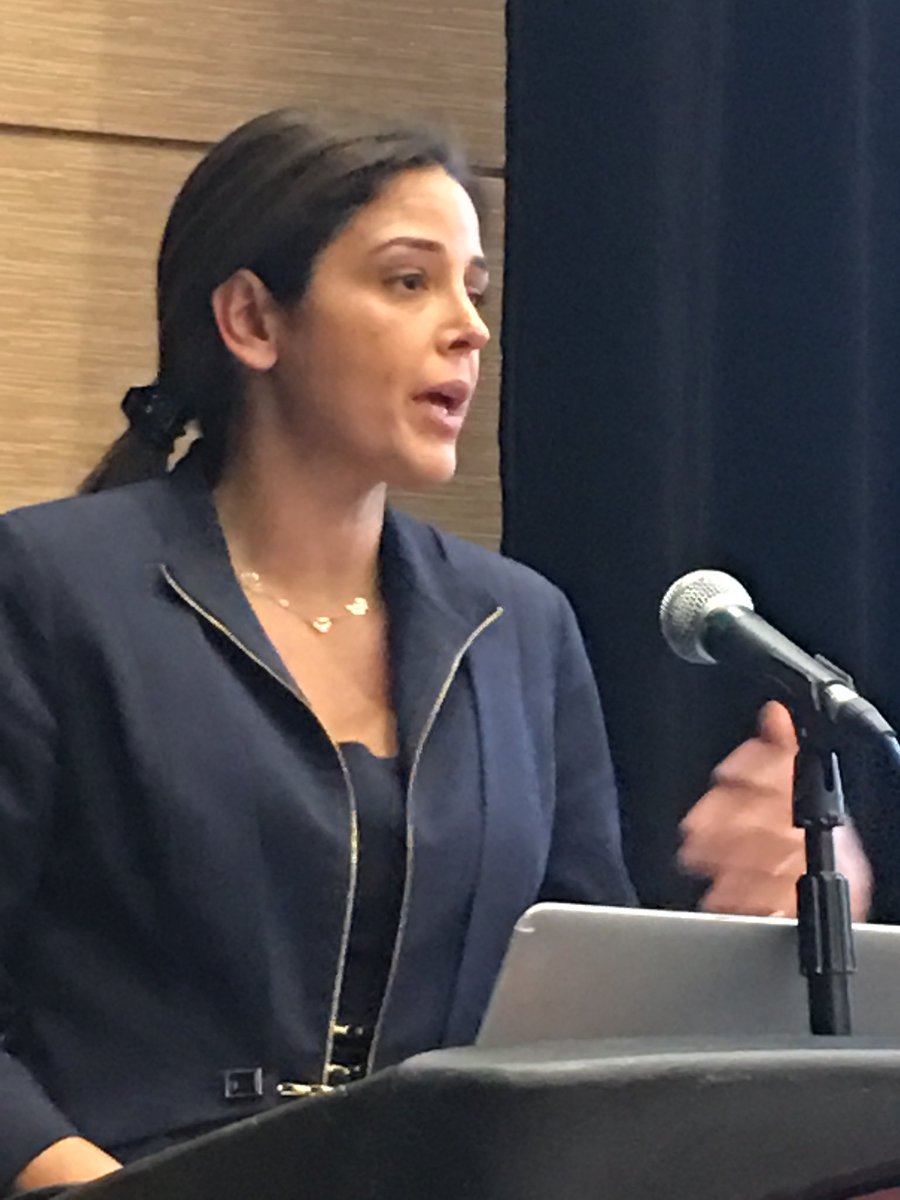robynegold's tweet photo. The time is now for remote surgery supported by #AR — converging regulations, business models  and global need is making the @ProximieAR platform a reality, says cofounder @DrNadz @LiveWorx https://t.co/rrETzsMV5b