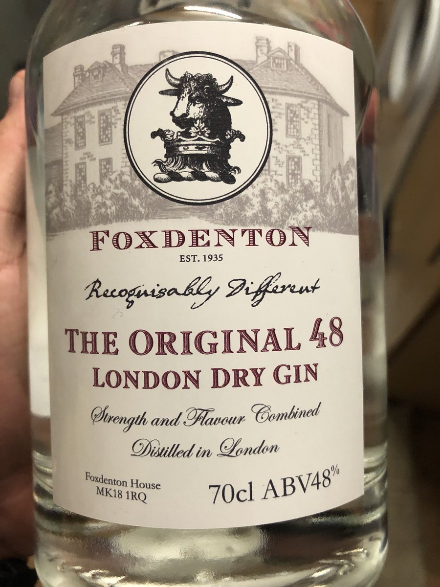 furnijs's tweet photo. Wow! This stuff is liquid gold. 😍 #beerstopdronfield https://t.co/snARCfoteU