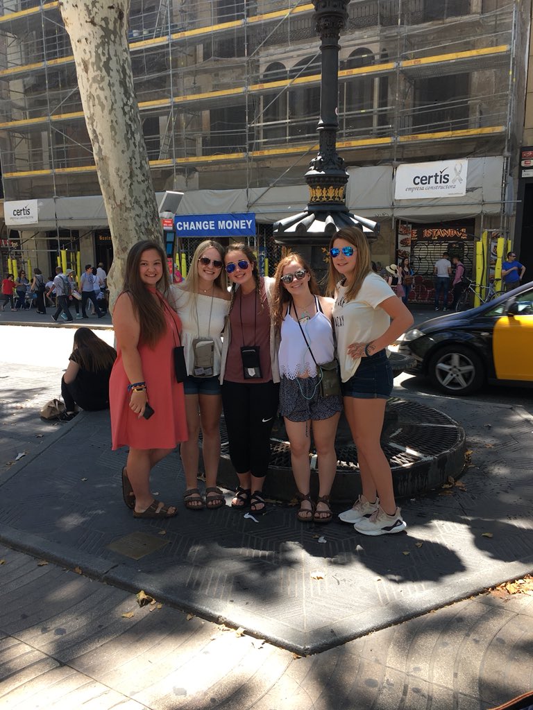 ClearKimberly's tweet photo. Bearcats in Barcelona! 🇪🇸 https://t.co/rD5BaFGHGg