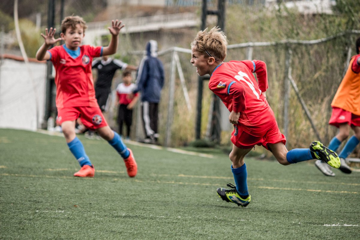 PetareAcademia's tweet photo. Disfruta de algunas postales de las semifinales de Ida en la #LigaPipoRossi en la categoría Sub8 Oro

Fratelsa (3) - Caracas FC (5)

#CrecemosUNIDOS #DvoPetare #TalentoFratelsa #Academia https://t.co/DYSMy3agsV