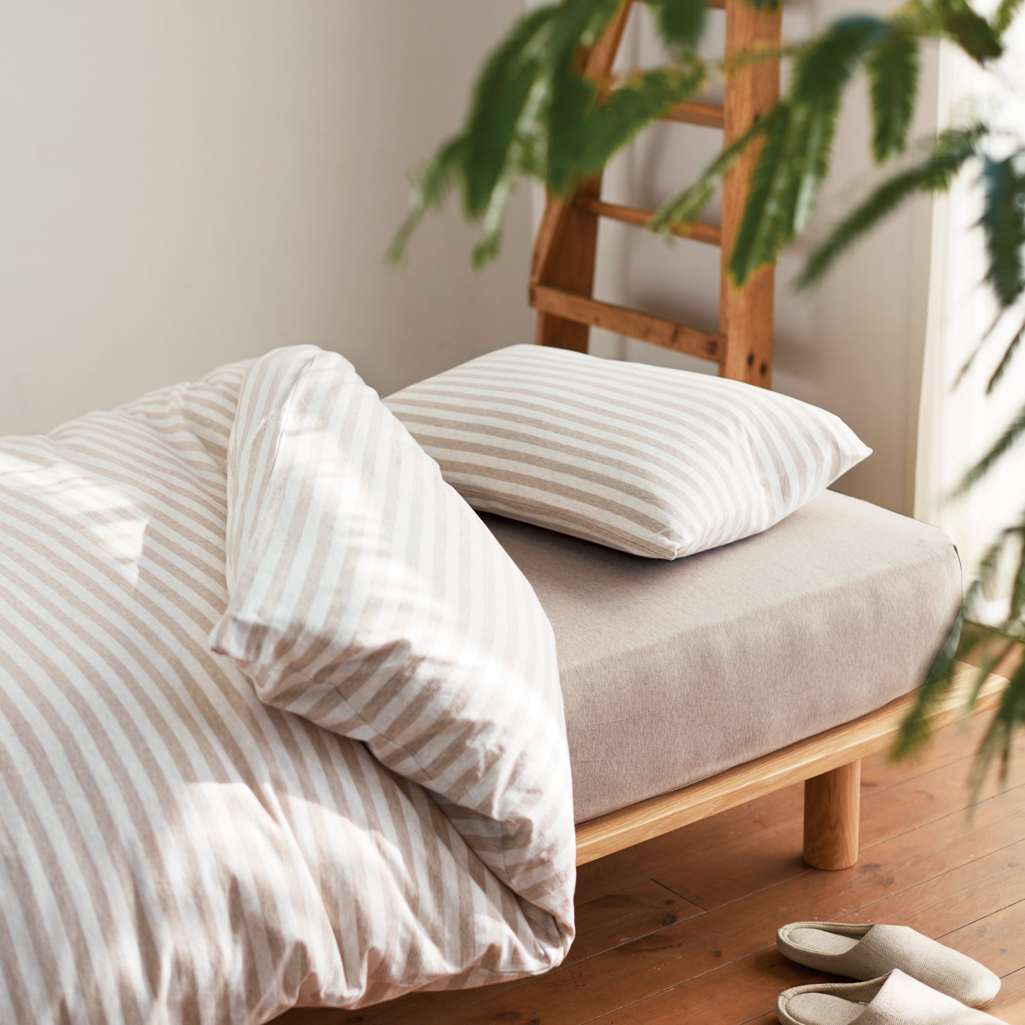 MUJI USA on Twitter: "Made organic cotton fabric, our Cotton Jersey bedding feels soft against the skin. Now 6/24, buy one Cotton bedding item, get one free in stores! *