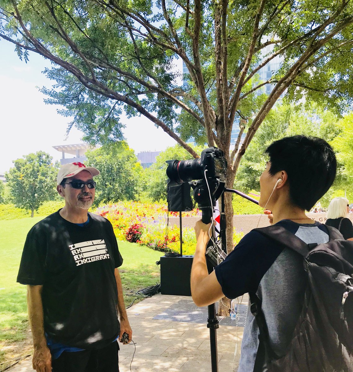 RaulforJudge's tweet photo. @XHNews interviewing @UHouston / @UHHispanicAlum @RaulforJudge @RaulRodriguezUH and @PatriciaLimon @PatiRodriguezUH at the @IAmAnImmigrant celebration in Houston. #CelebrateImmigrants 🇨🇳🇲🇽🇺🇸 https://t.co/gx2Z6MZG8J