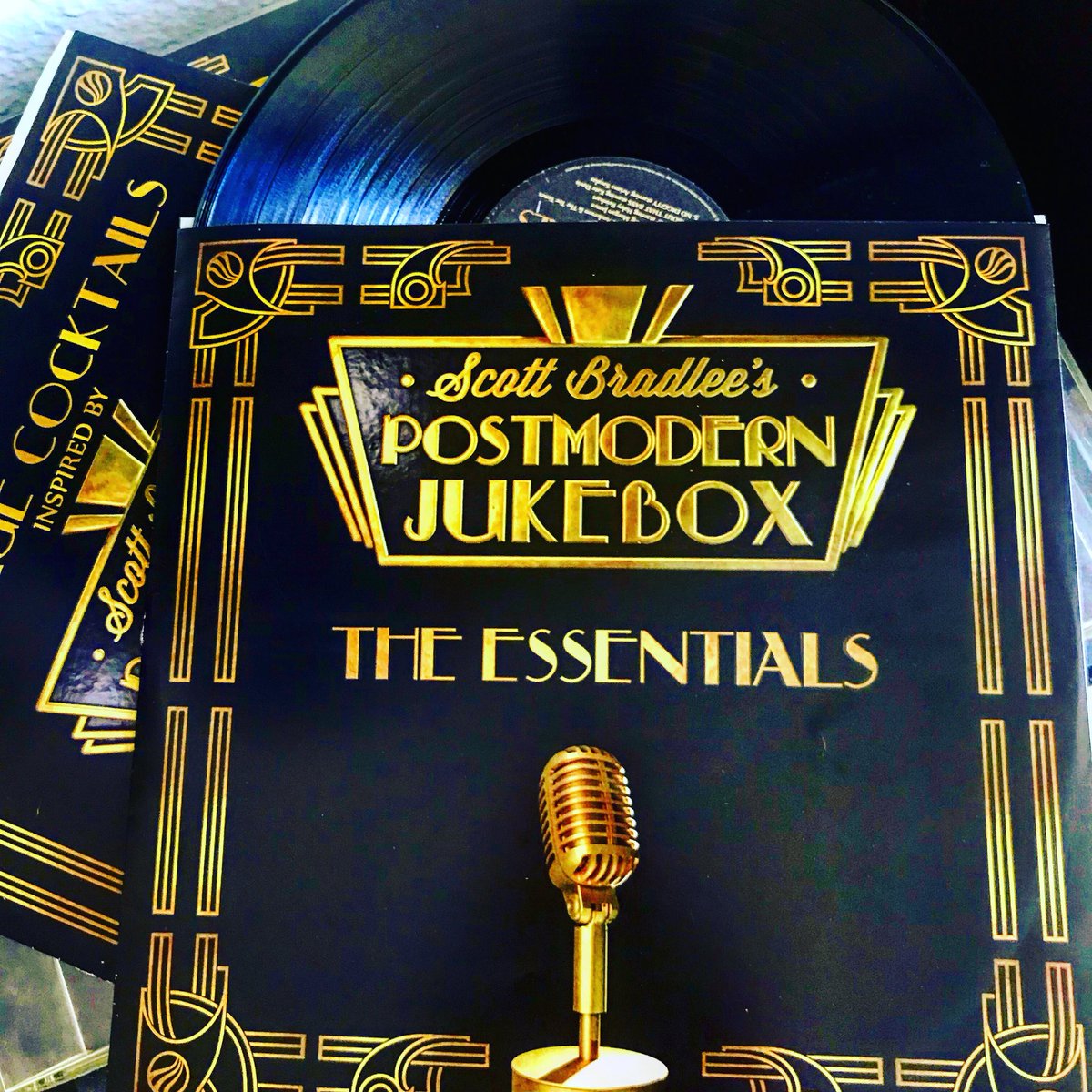 Spinning tonight at <a href="/Magic_BarLA/">Magic|Bar</a> <a href="/PMJofficial/">Postmodern Jukebox</a> @scottbradlee