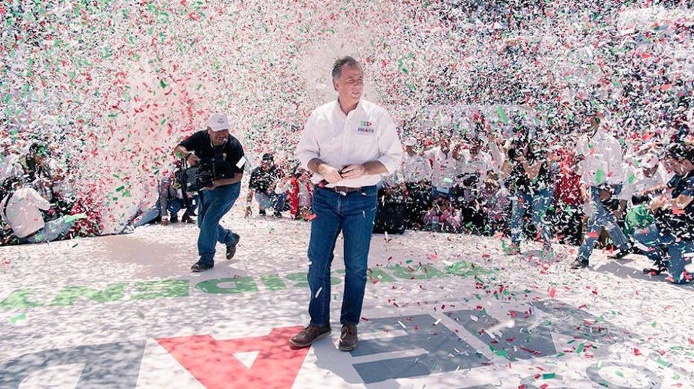 lopezdoriga's tweet photo. Meade revela cómo pretende ganar las elecciones a pesar de la desventaja en las encuestas https://t.co/bbcpArhMJD https://t.co/meBgGpqooA
