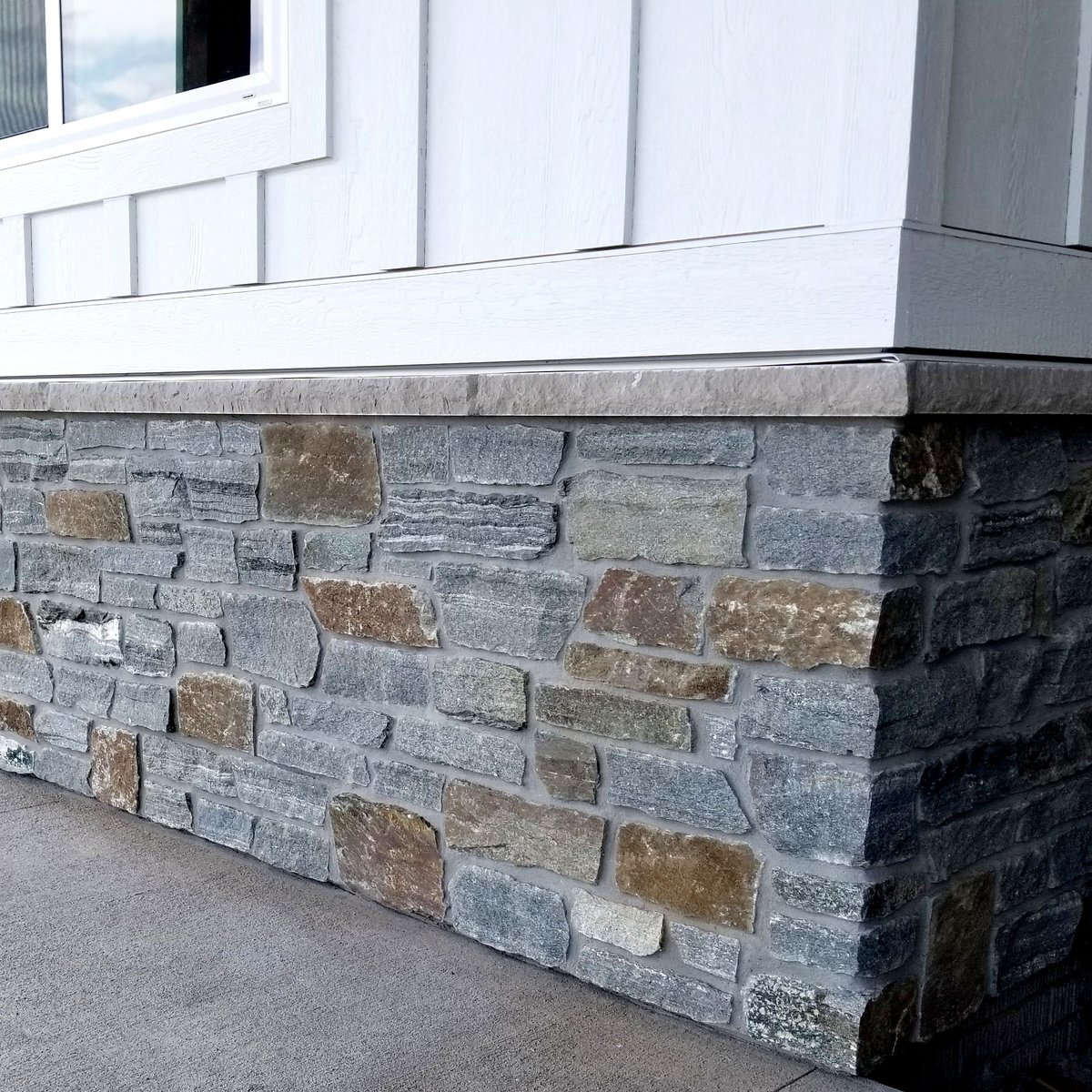 Looking for something new? Then Barnwood Blue is for you!
-
#NaturalStone #HomeSweetHome #ExteriorDesign #DesignInspo #Masons #StoneVeneer #StoneHome #ExteriorStone #InstaDesign #Architect #StyleAtHome #InspiredByNature #Design #Architecture #Designers #Architecture