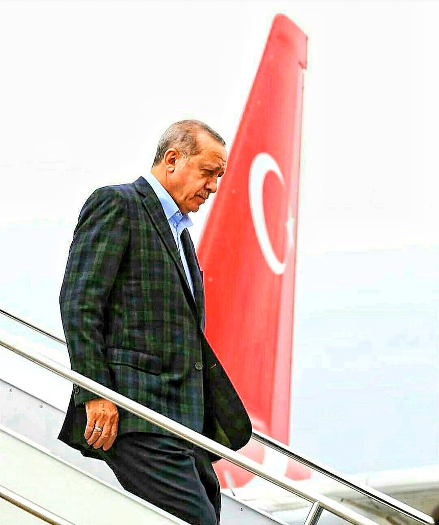 #GençlerdenErdoğana seni başkan yapacağız reyis