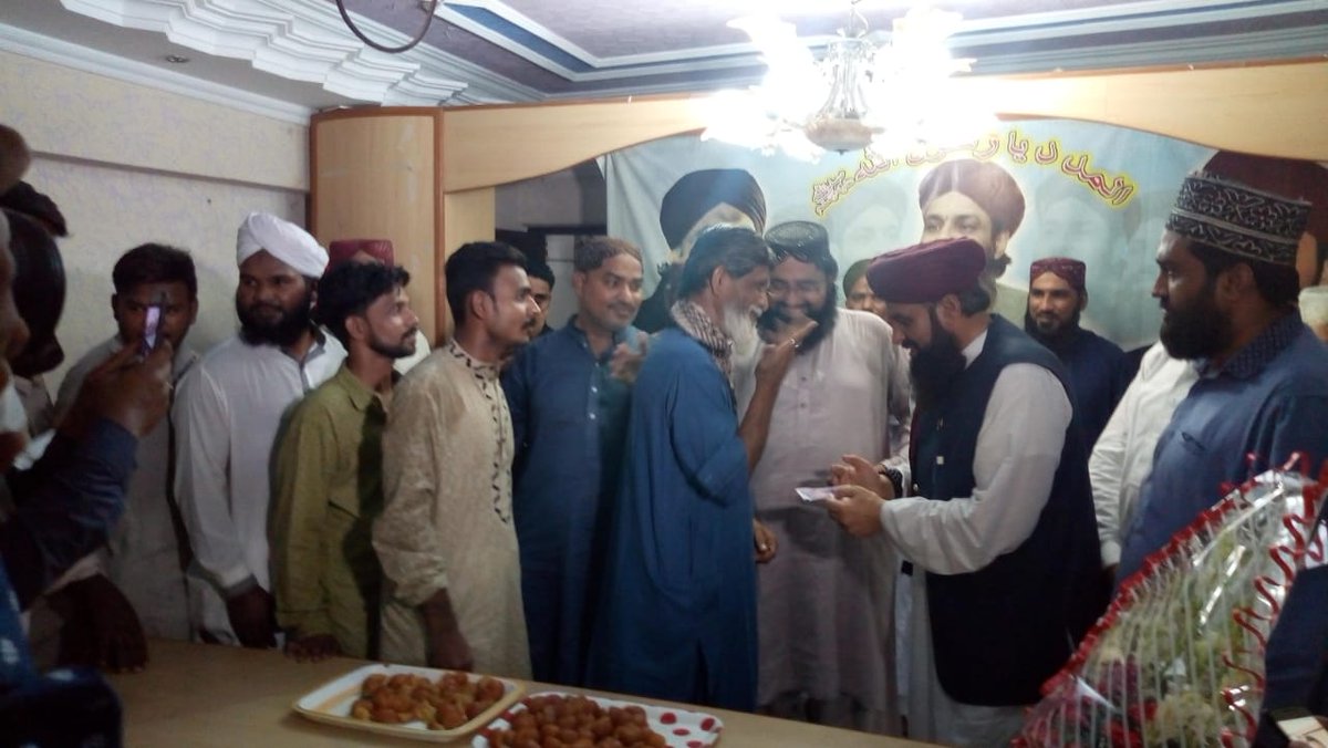 TufailHaider5's tweet photo. #Support_PST
#Vote_4_Table_Lamp
#Pakistan_Sunni_Tehreek https://t.co/ko1lHciCBR