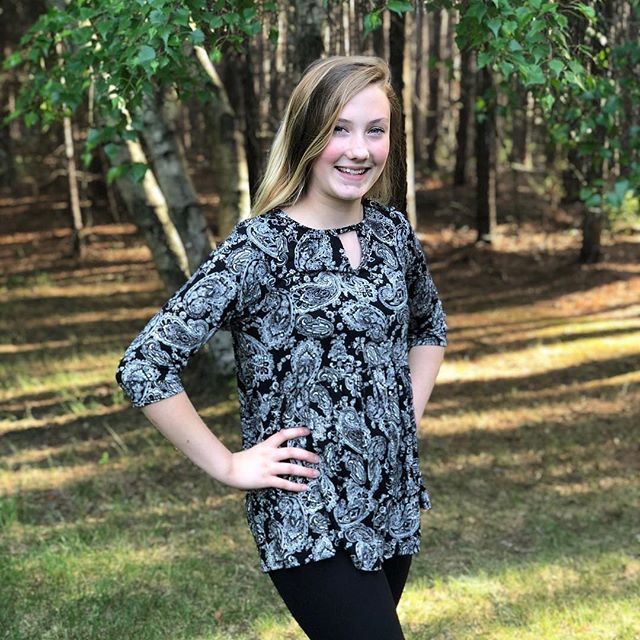 joni8958's tweet photo. My niece in a cute outfit @audrey_mrozek .
.
.
#Suitesassypants #sassydirect #suiteheartland #empowersocial #itsasuitething #myameliajames #maj #ameliajames #wherepurposefits #boutique #midwest #midwestgirl #midwestblogger #wisconsin #homeofcheese #niece… https://t.co/wVCsfmFPQN https://t.co/WjEOk3px1s