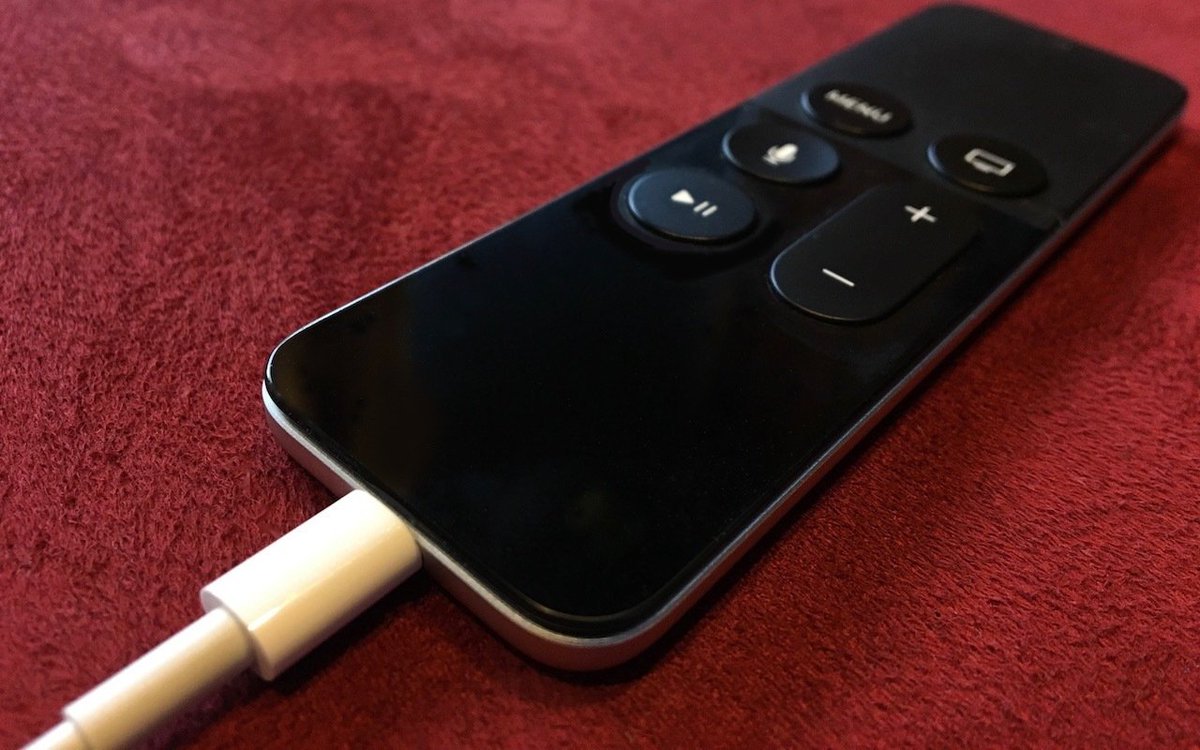 simplymacstore's tweet image. How to plug in and charge the #Apple TV's Siri Remote. #SimplyMac #SimpleAnswers

simplymac.com/how-to-how-to-…