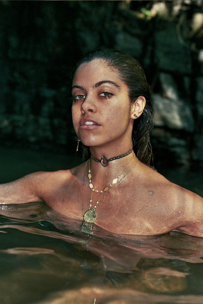 Sirena Drax (@calming_oceans) on Twitter photo 