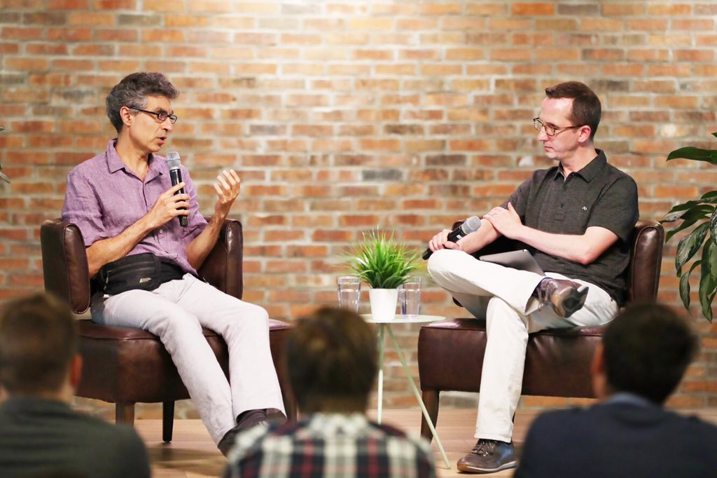 Discussing #data #ethics and the future of #AI with Yoshua Bengio this afternoon. Incredible work happening here in Canada! #canadiantech #montreal <a href="/Montreal_AI/">MONTREAL.AI</a>