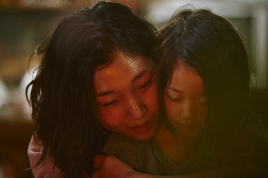 相関図付き 万引き家族 あらすじ キャスト 松岡茉優の仕事は 映画ときどき海外ドラマ