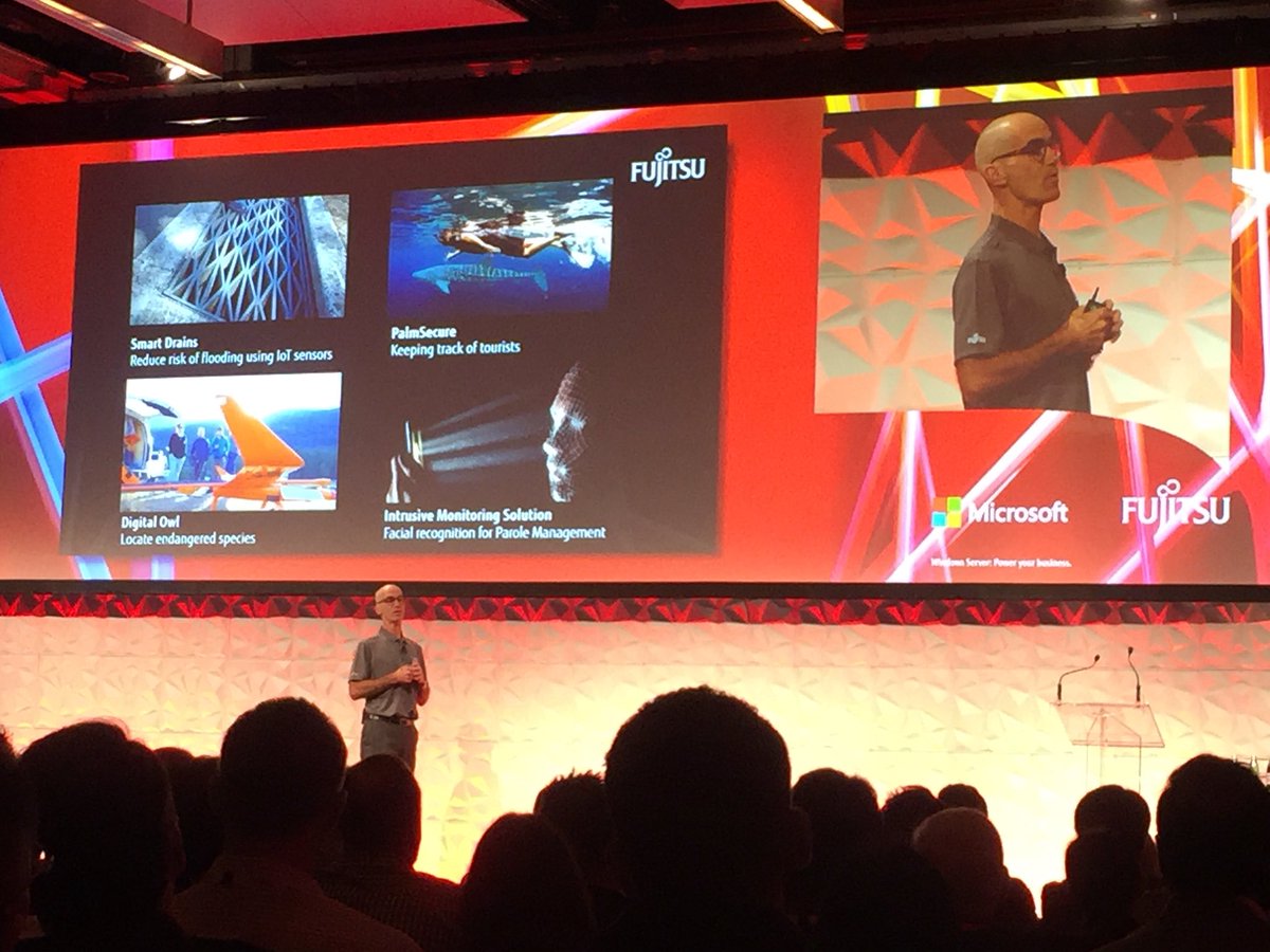 PozzoCeline's tweet photo. @FujitsuAU #keynote of @mike foster presenting real life use cases of #DigitalTransformation @IDCAustralia https://t.co/SiWBA3zpS3