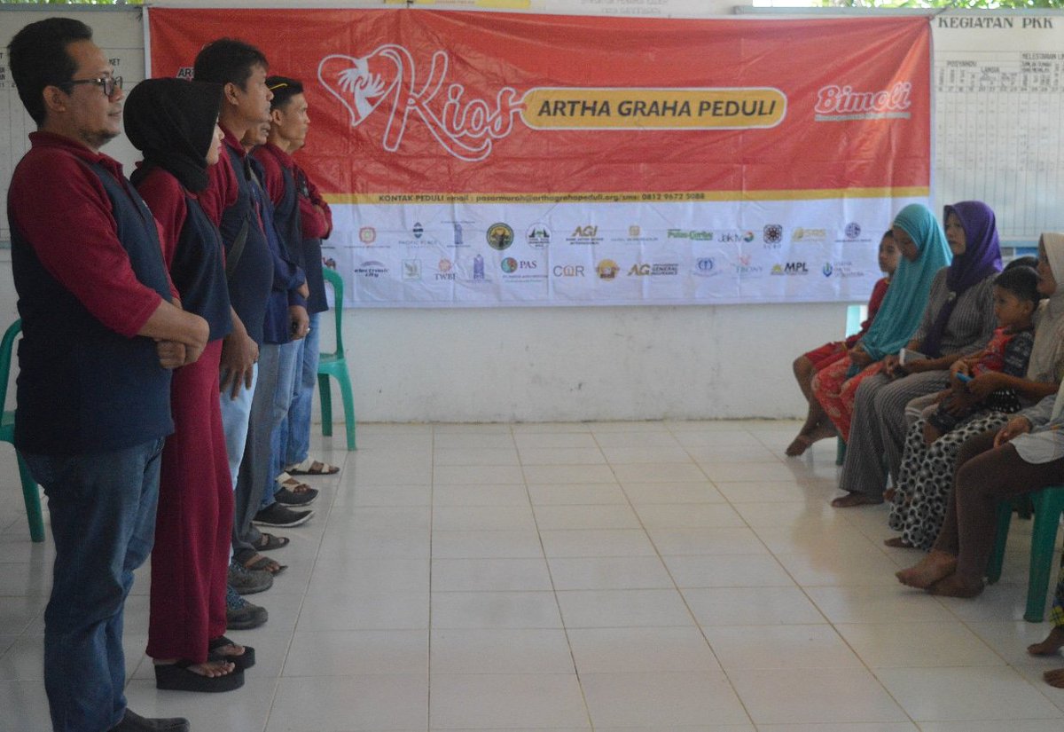 AndyZuliandi's tweet photo. ❤ Peduli untuk Berbagi ❤

Pasar Murah adalah salah satu wujud kepedulian Artha Graha Peduli dalam berbagi dengan masyarakat yg kurang mampu.
@agpeduli @Pasifik_Agro
#AGPeduli #PasarMurah
#PasarMurahAGP https://t.co/leUr9KEJCl