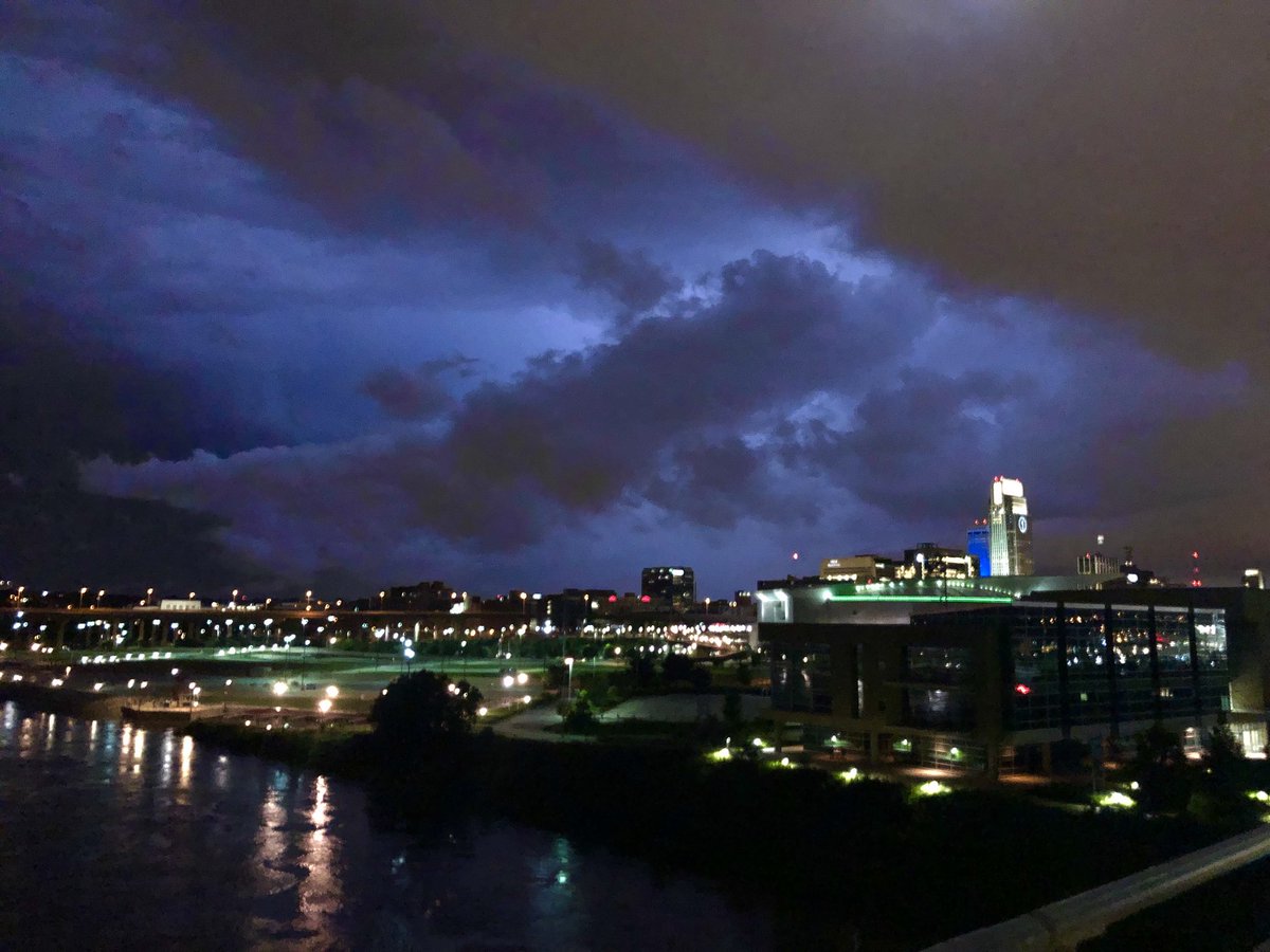 cole_uhlig's tweet photo. Caught it ⚡️ https://t.co/i4N7jJSaIZ