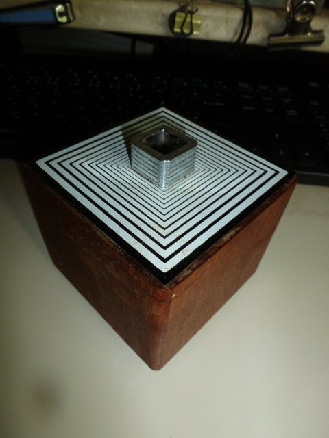 tkbaron's tweet photo. 高額出品の割に、ウォッチリストがびっくりするくらい伸びてます。やっぱり、欲しい人は欲しいんだな……。
超珍品！伝説の願望成就器：パイレイ・コファー(PC) MM8で購入された本物！ https://t.co/YZWQ8VX7BF #ヤフオク #開運 #波動 #ダウジング #ラジオニクス https://t.co/18NVqYAUKg