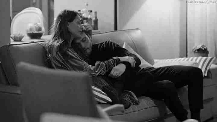 - أحببتها جداً حتى شعرت أنها عالم
- يسكن بداخلي ، أضيع بها .. و لها .. و إليها ♡.