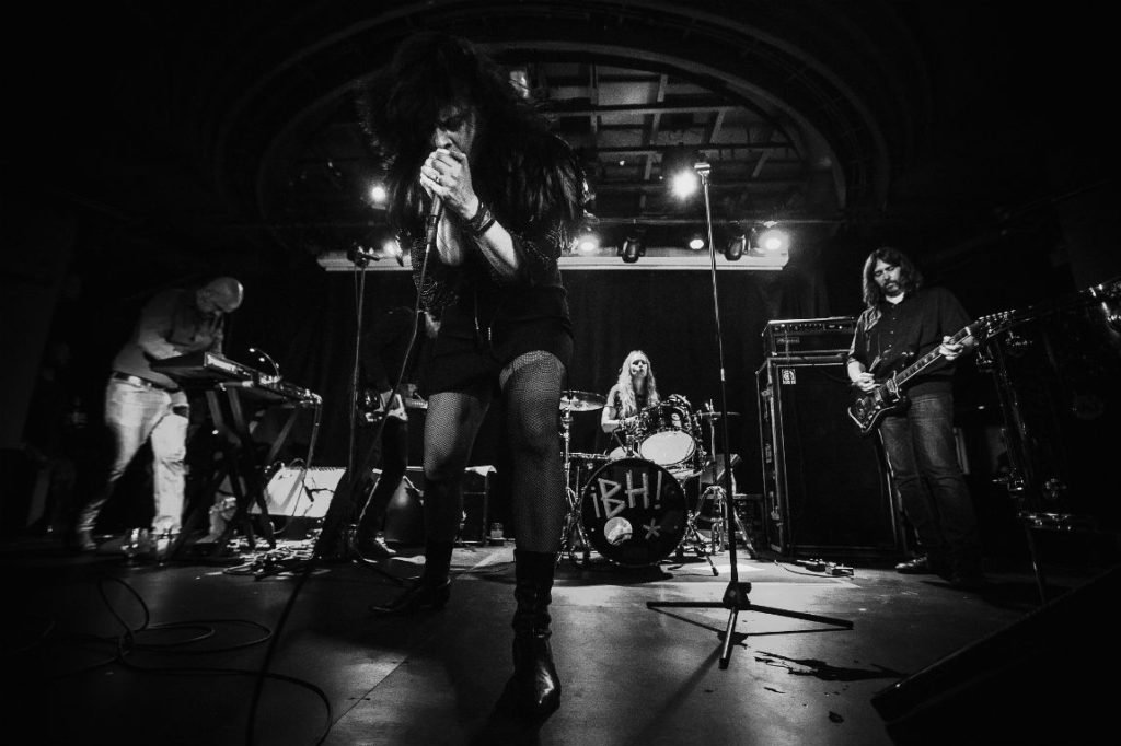 pop catastrophe tweet media