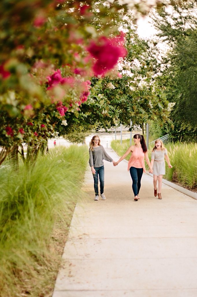 WIFEthalion's tweet image. My girls are growing up so quickly. They used to be my tiny little babies. I guess seeing them with Bradley is eye opening to how far we’ve come together... I have loved watching them grow. Every step of the way.