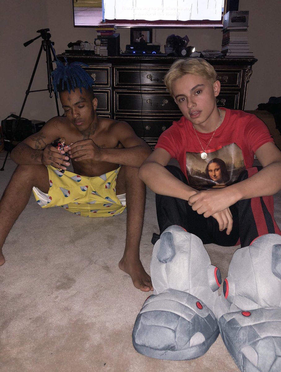 NoHoesGeorge's tweet photo. Goodbye jahseh... until the day im able to see you again friend.  💔 https://t.co/aSpjw7pnex